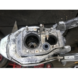 OMC Cobra Gimbal z siłownikami 914569 GIMBAL