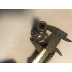 Gniazdo burtowe 4 pin