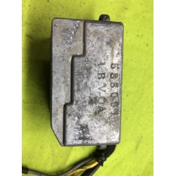 Regulator napięcia USED 585001 Johnson / Evinrude Voltage Regulator Rectifier 35-70hp