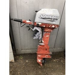 Silnik zaburtowy Johnson 8 km 2 takt