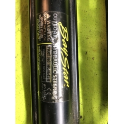 Siłownik hydrauliczny steru Bay Star