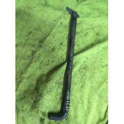 Przetyczka trymu silnika 010