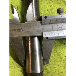 Wałek stopy silnika dł 31cm