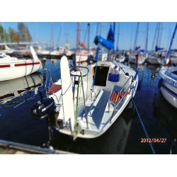 MISTRAL CZARTER JACHTU TANGO 780 SPORT